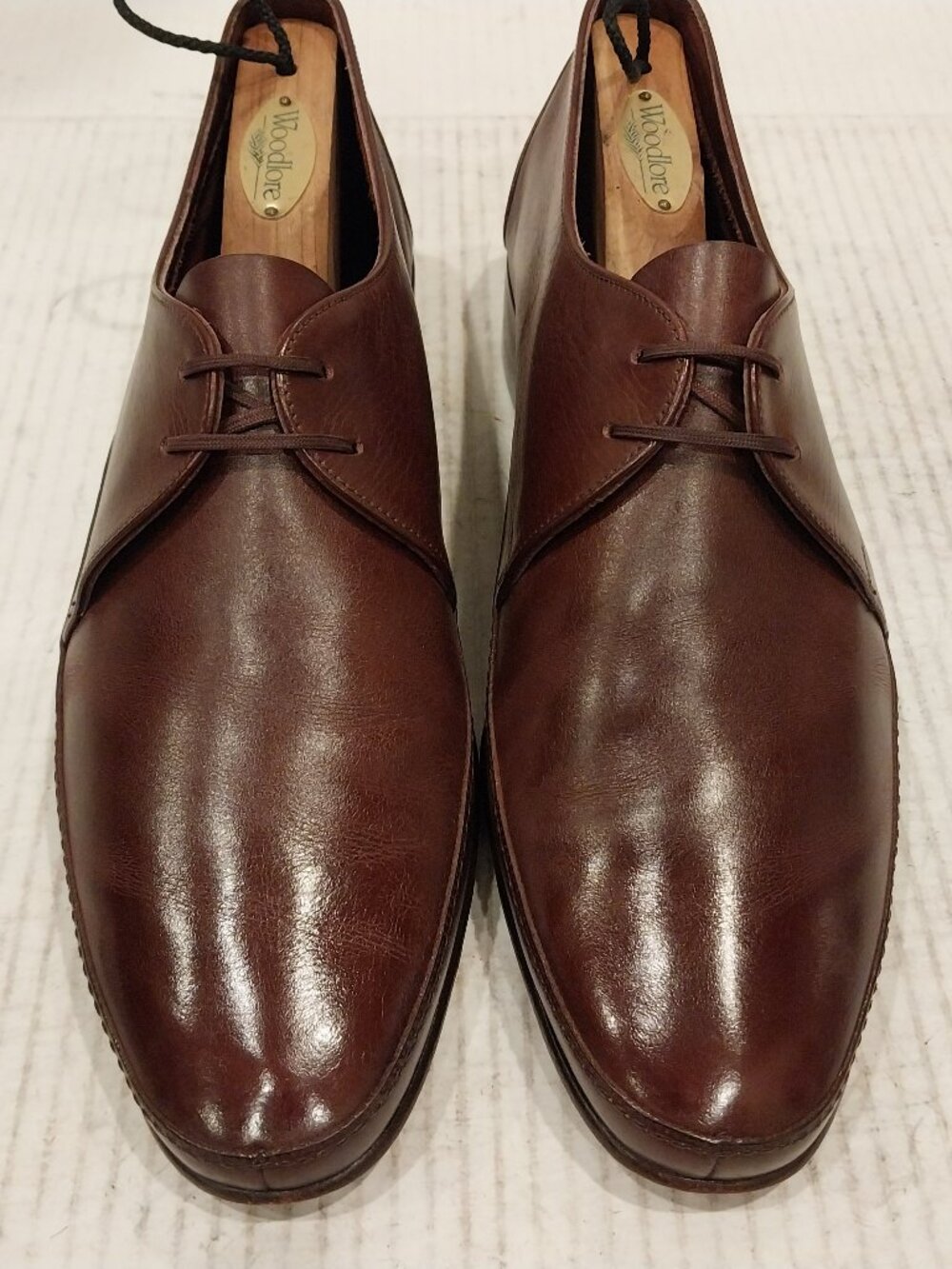 BALLY men's (SAVE almost $600) size 8 M brown Derby.
